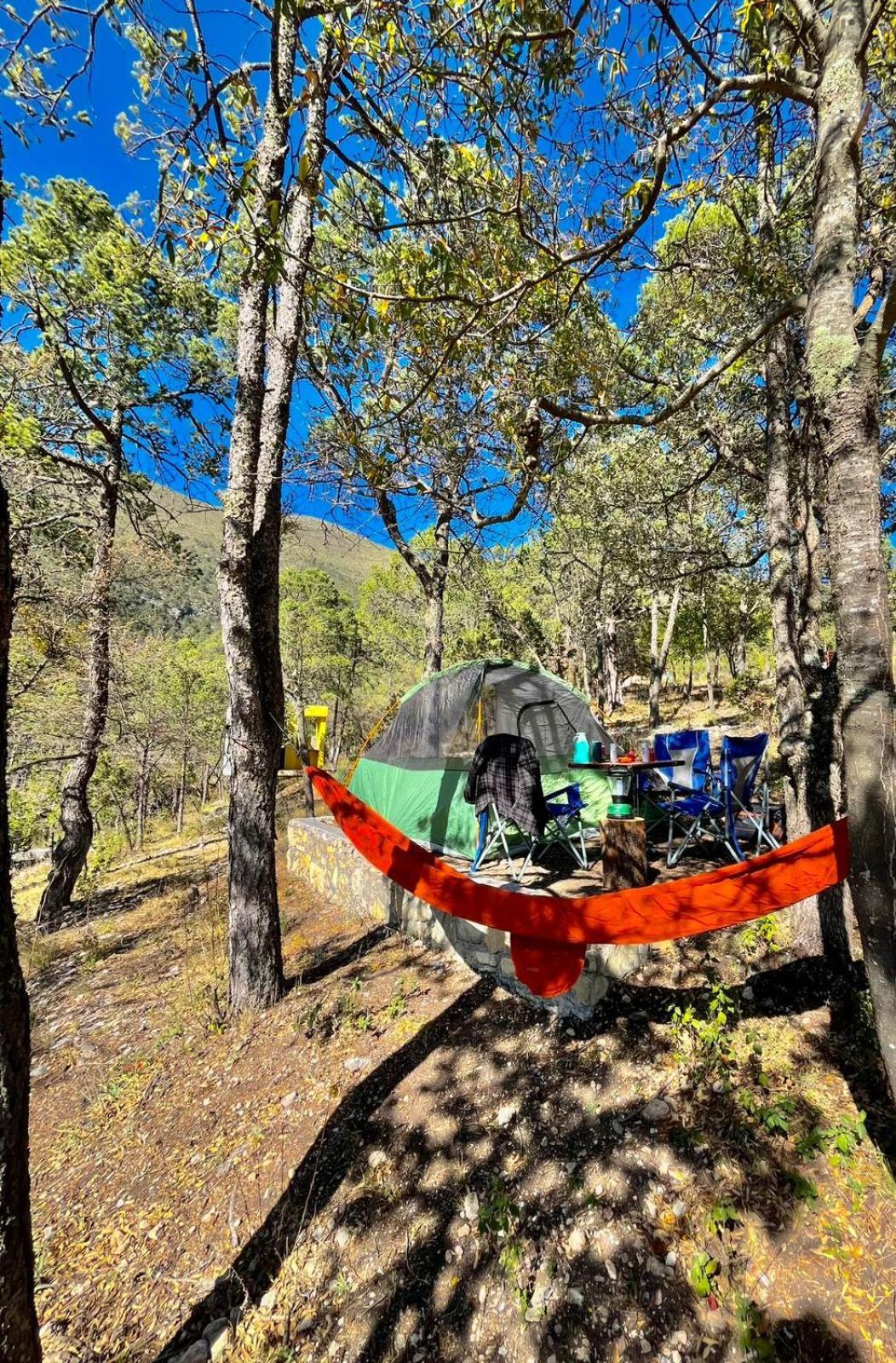 Camping En La Sierra De Arteaga Los Lirios Bagian luar foto